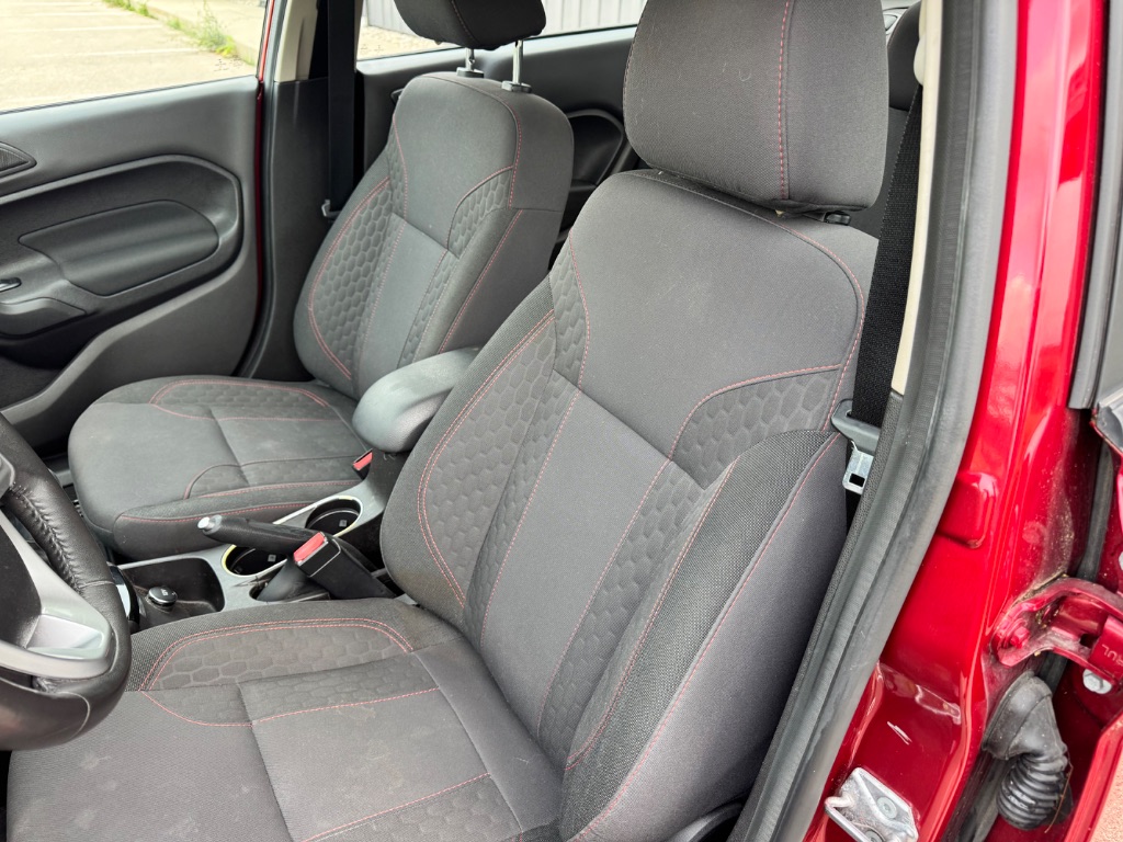 2015 Ford Fiesta - $7,995