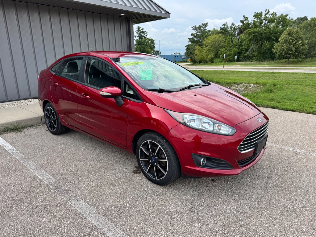 2015 Ford Fiesta - $7,995