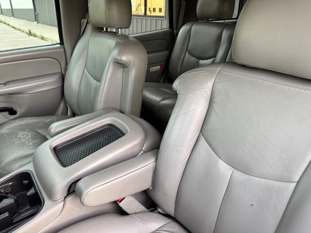2005 Chevrolet Tahoe - $6,995