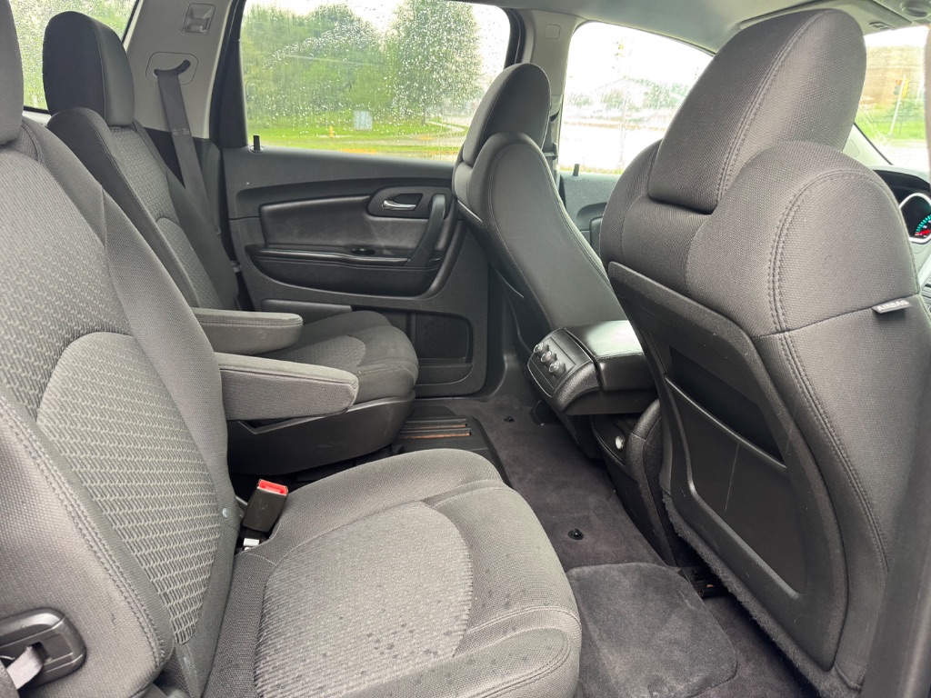 2012 Chevrolet Traverse - $4,995