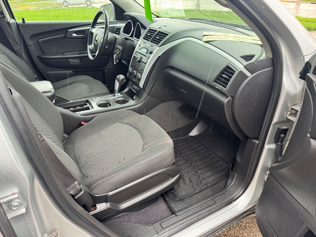 2006 Toyota Sienna - $3,995