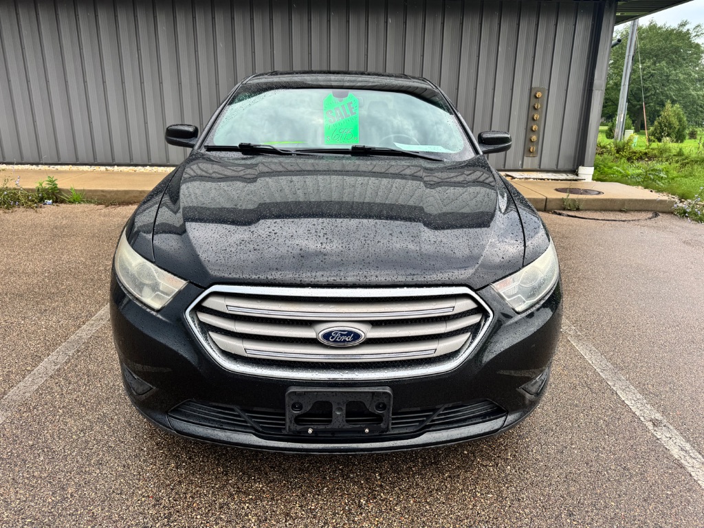 2013 Ford Taurus - $7,995