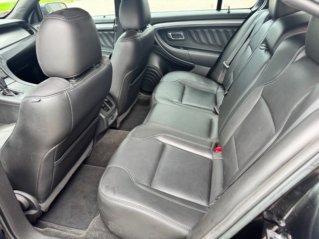 2013 Ford Taurus - $7,995