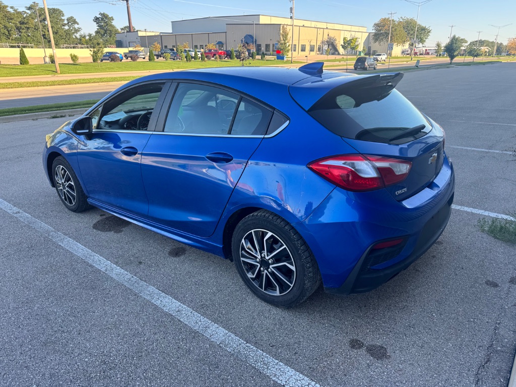 2017 Chevrolet Cruze - $7,995