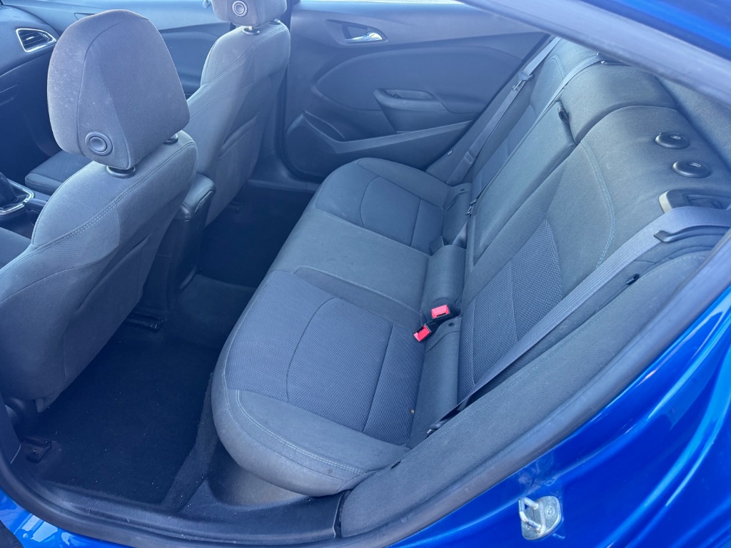 2017 Chevrolet Cruze - $7,995