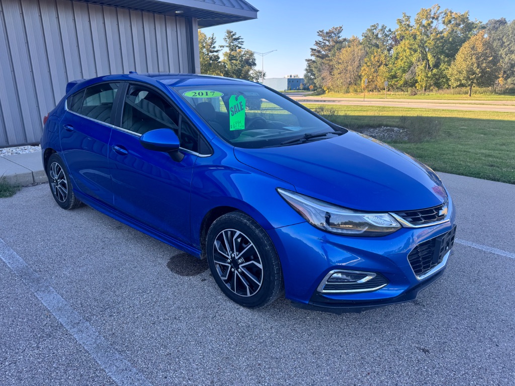 2017 Chevrolet Cruze - $7,995