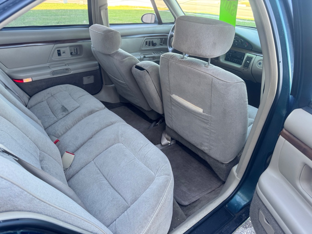 1998 Oldsmobile 88 - $4,995
