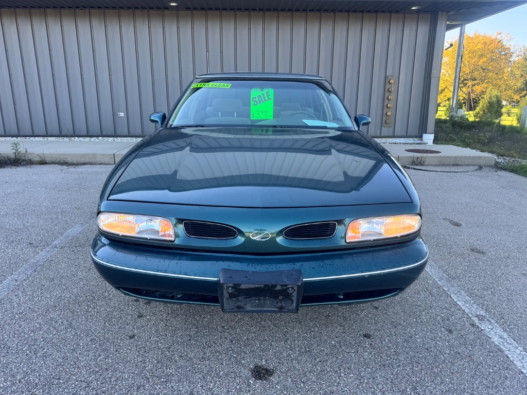 1998 Oldsmobile 88 - $4,995