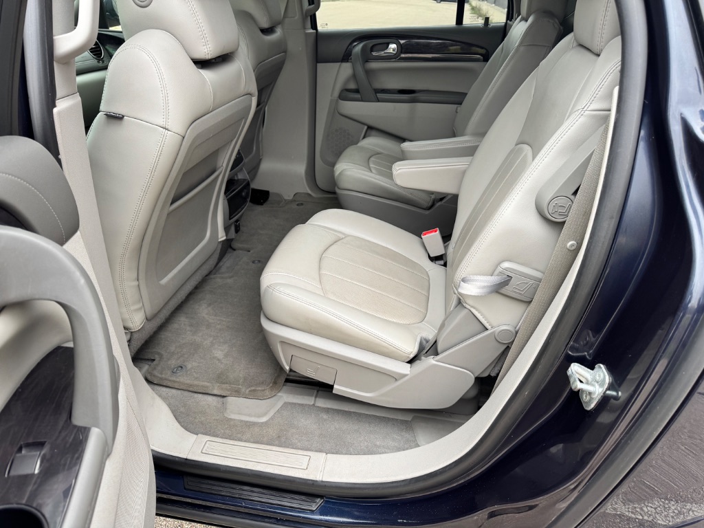 2016 Buick Enclave - $10,995