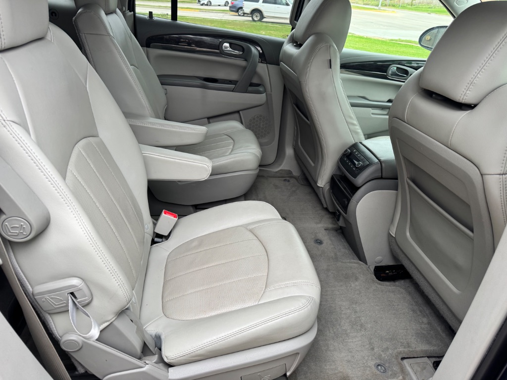 2016 Buick Enclave - $10,995