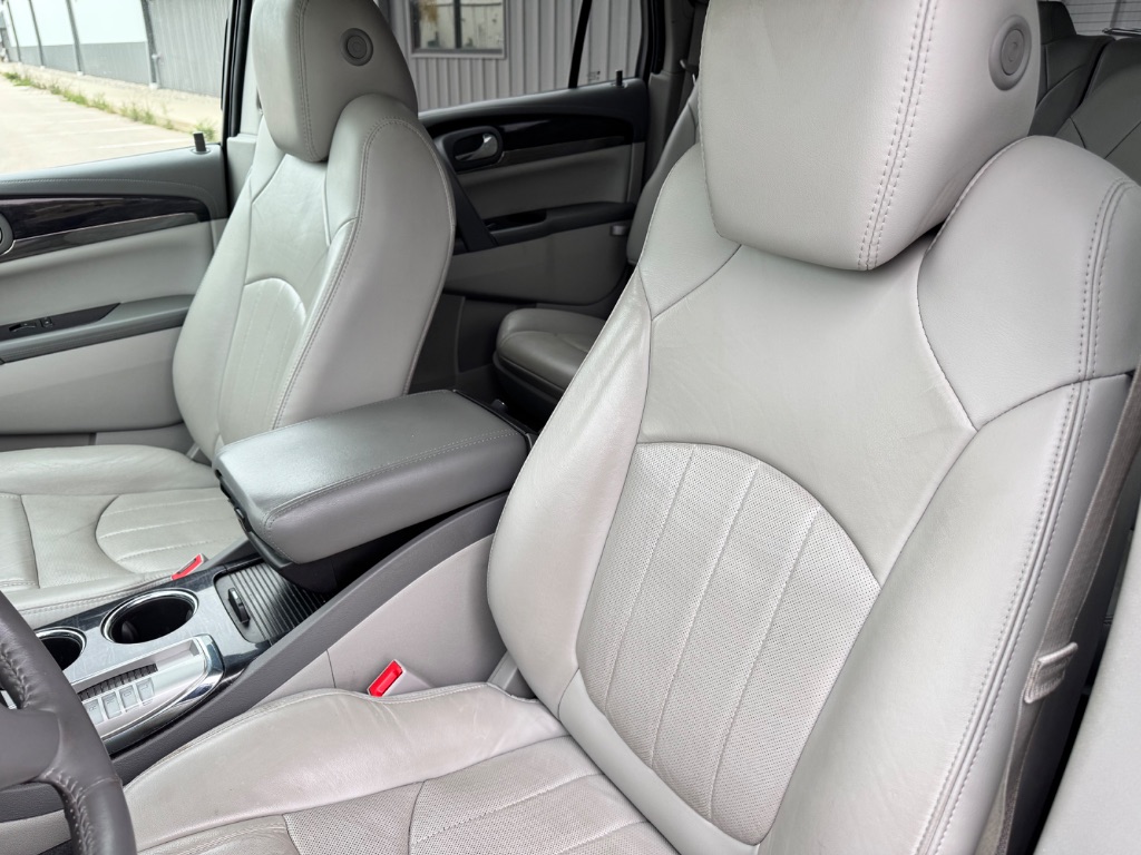 2016 Buick Enclave - $10,995