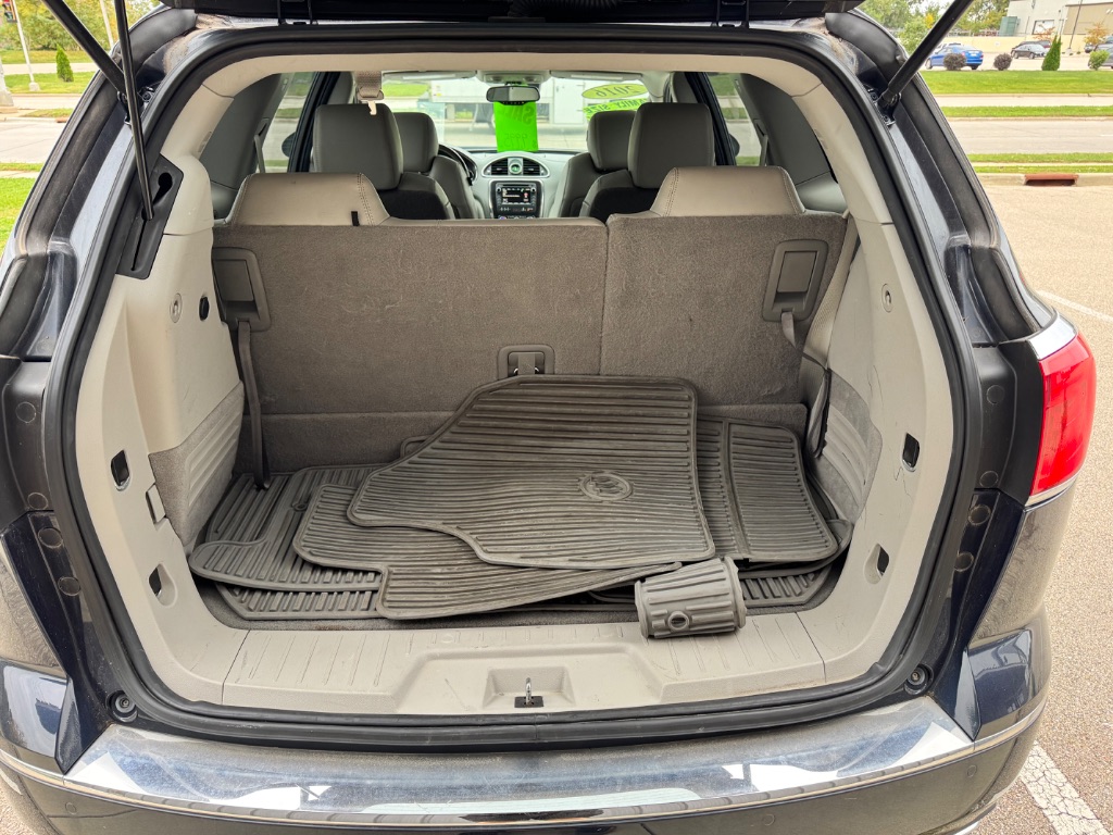 2016 Buick Enclave - $10,995