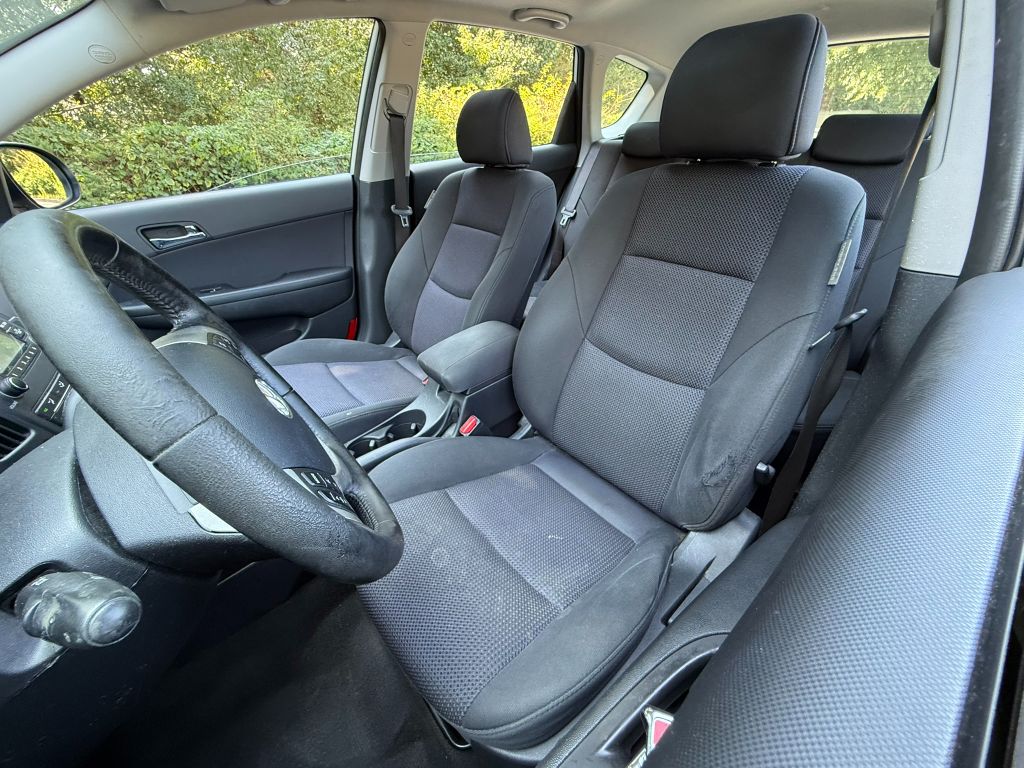2010 Hyundai Elantra - $4,950