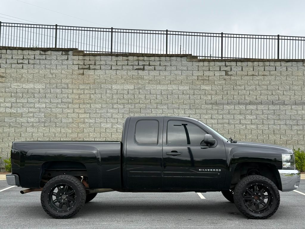 2012 Chevrolet Silverado - $13,399