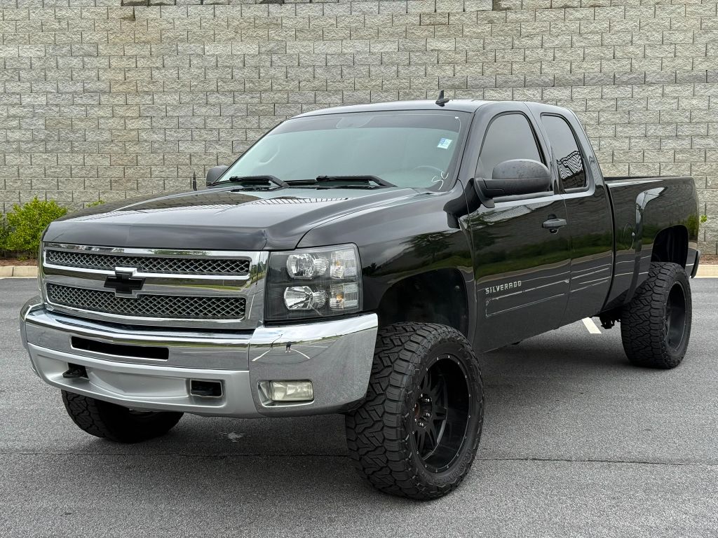 2012 Chevrolet Silverado - $13,399