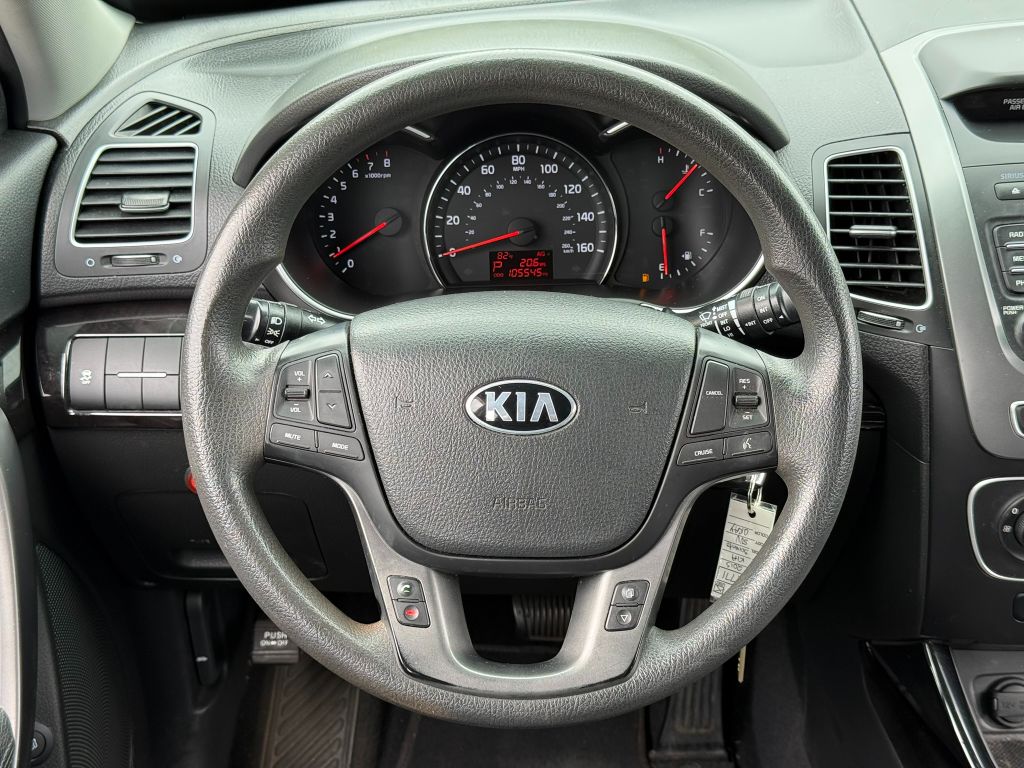 2015 Kia Sorento - $7,950