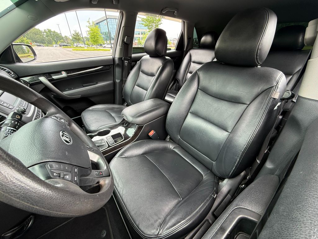 2015 Kia Sorento - $7,950