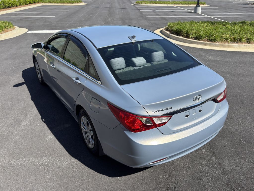 2011 Hyundai Sonata GLS photo