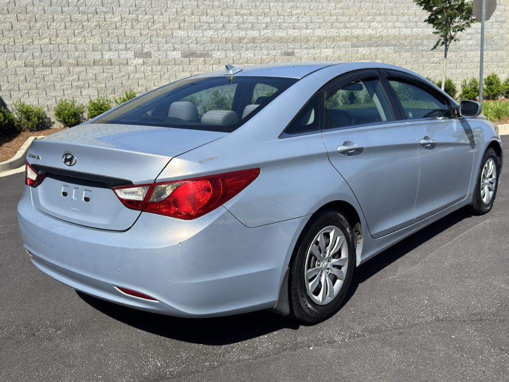 2011 Hyundai Sonata GLS photo