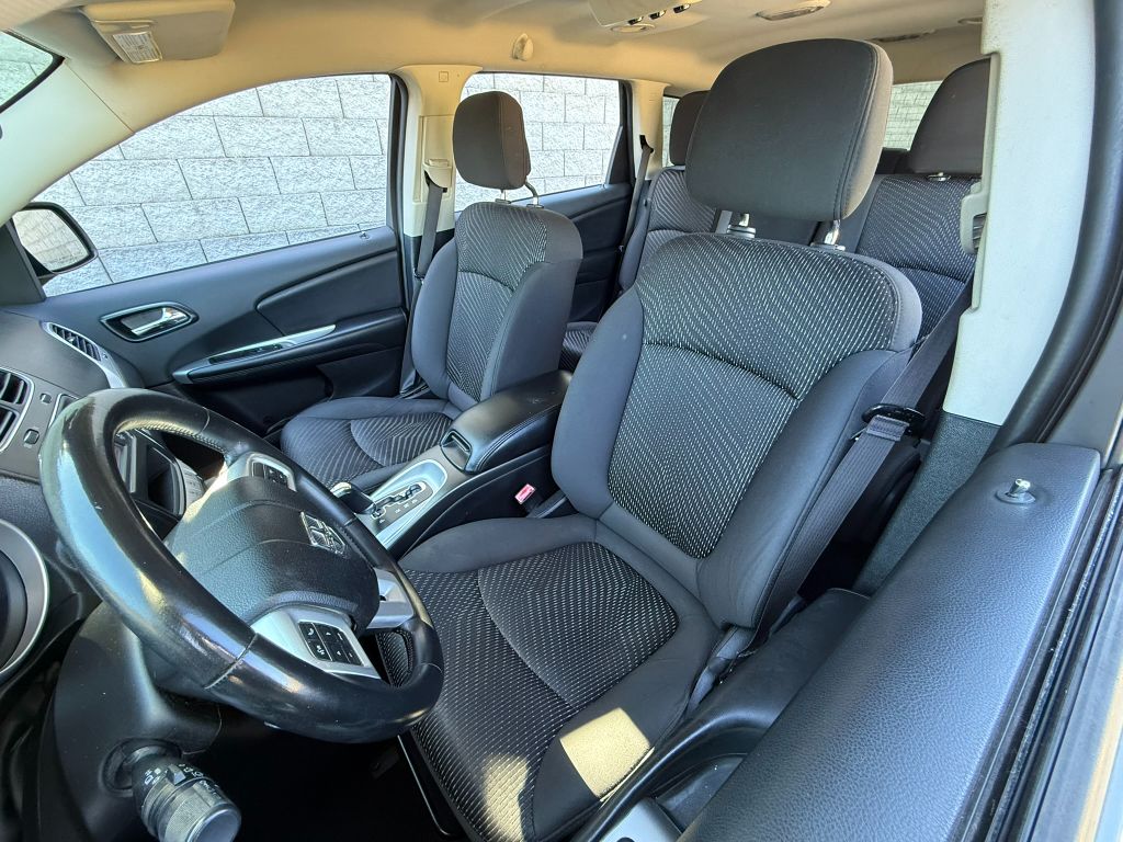 2016 Dodge Journey - $6,750