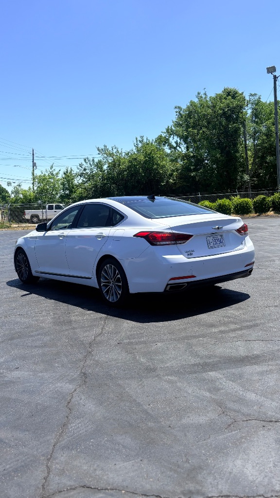 2016 Hyundai Genesis