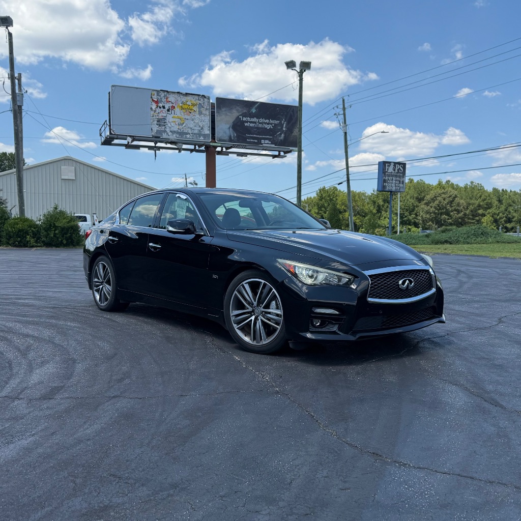 2017 INFINITI Q50