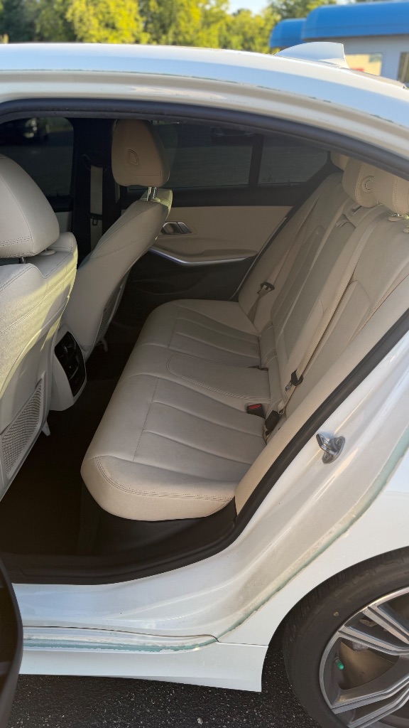 2021 BMW 330i