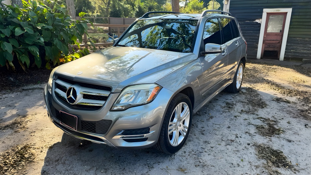 2014 Mercedes-Benz GLK-Class - $8,500