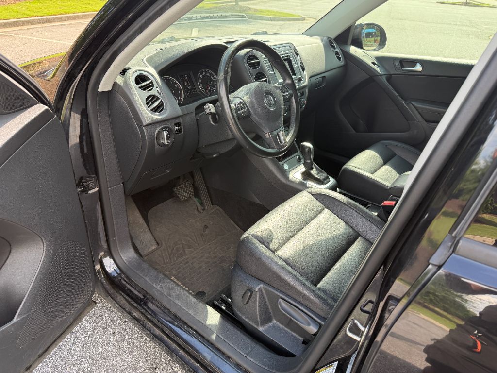 2016 Volkswagen Tiguan - $8,997