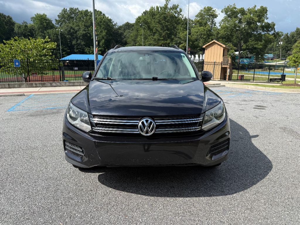 2016 Volkswagen Tiguan - $8,997
