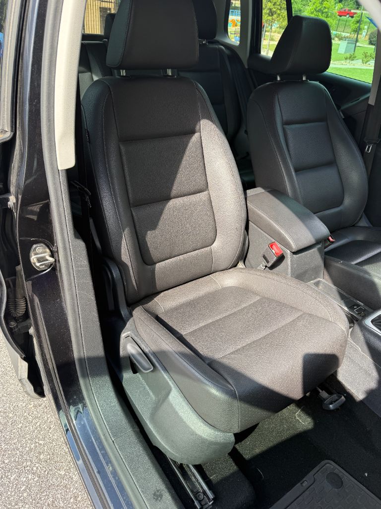 2016 Volkswagen Tiguan - $8,997