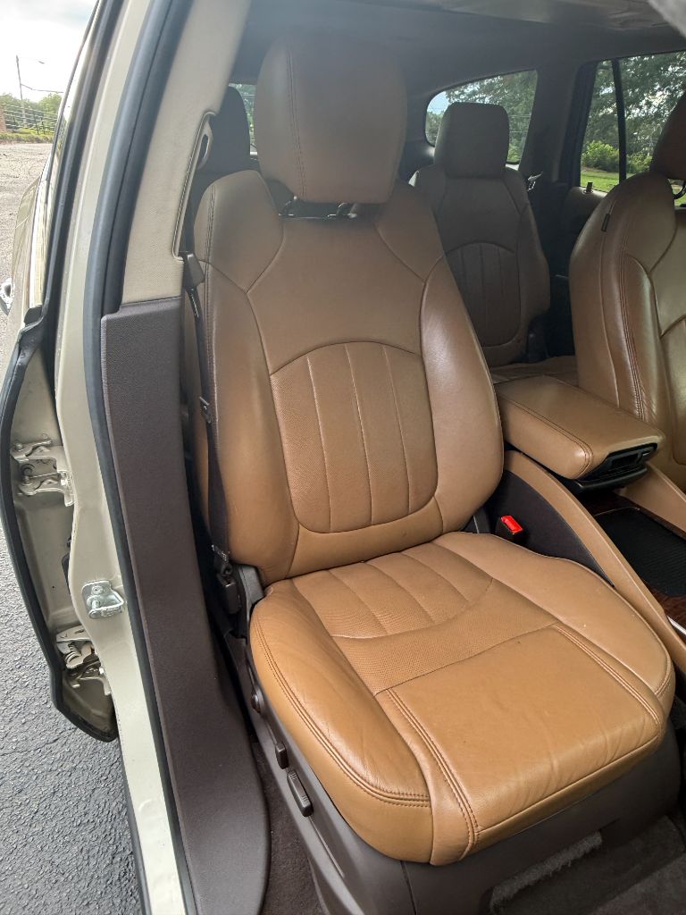 2016 Buick Enclave - $9,279