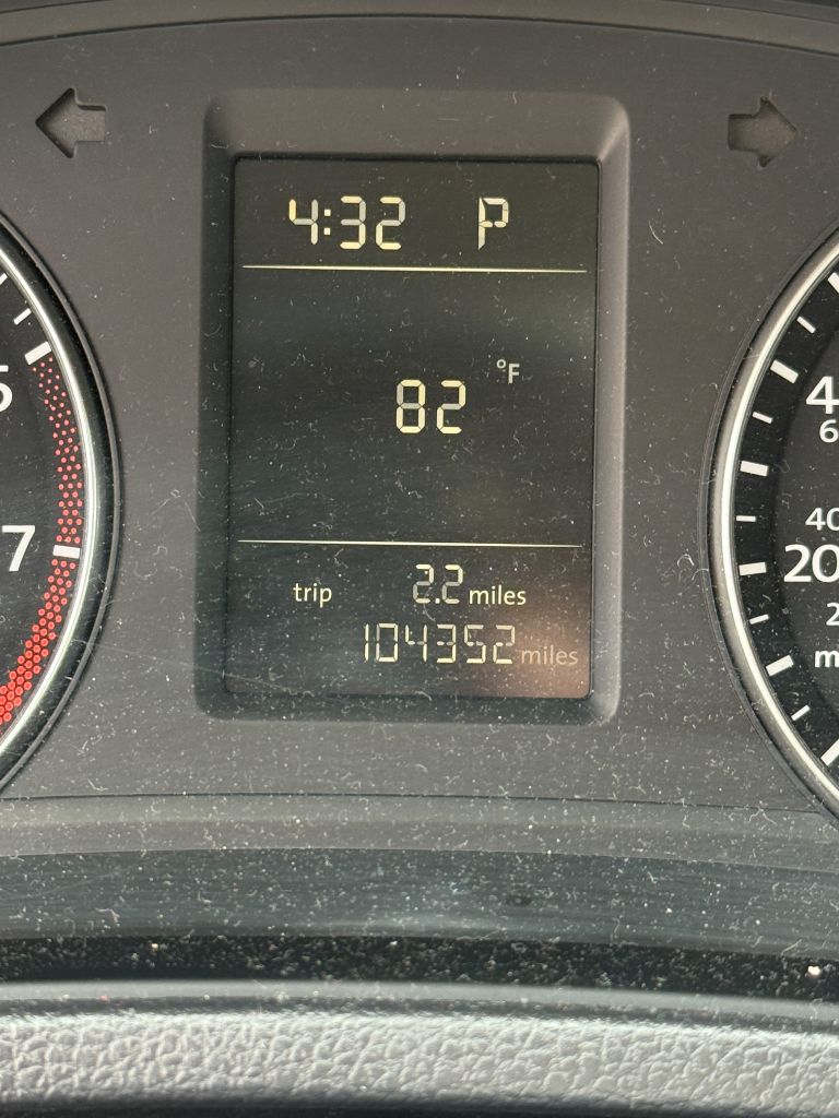 2014 Volkswagen Passat - $7,799