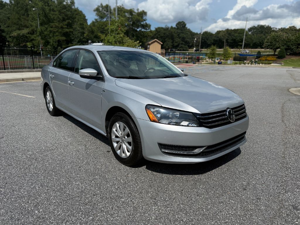 2014 Volkswagen Passat - $7,799