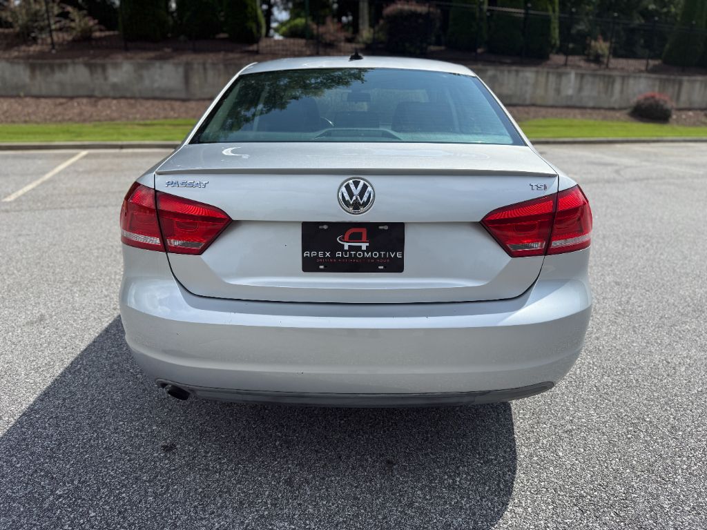 2014 Volkswagen Passat - $7,799