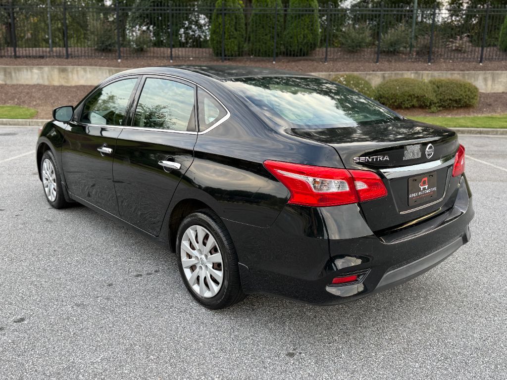 2016 Nissan Sentra - $8,499