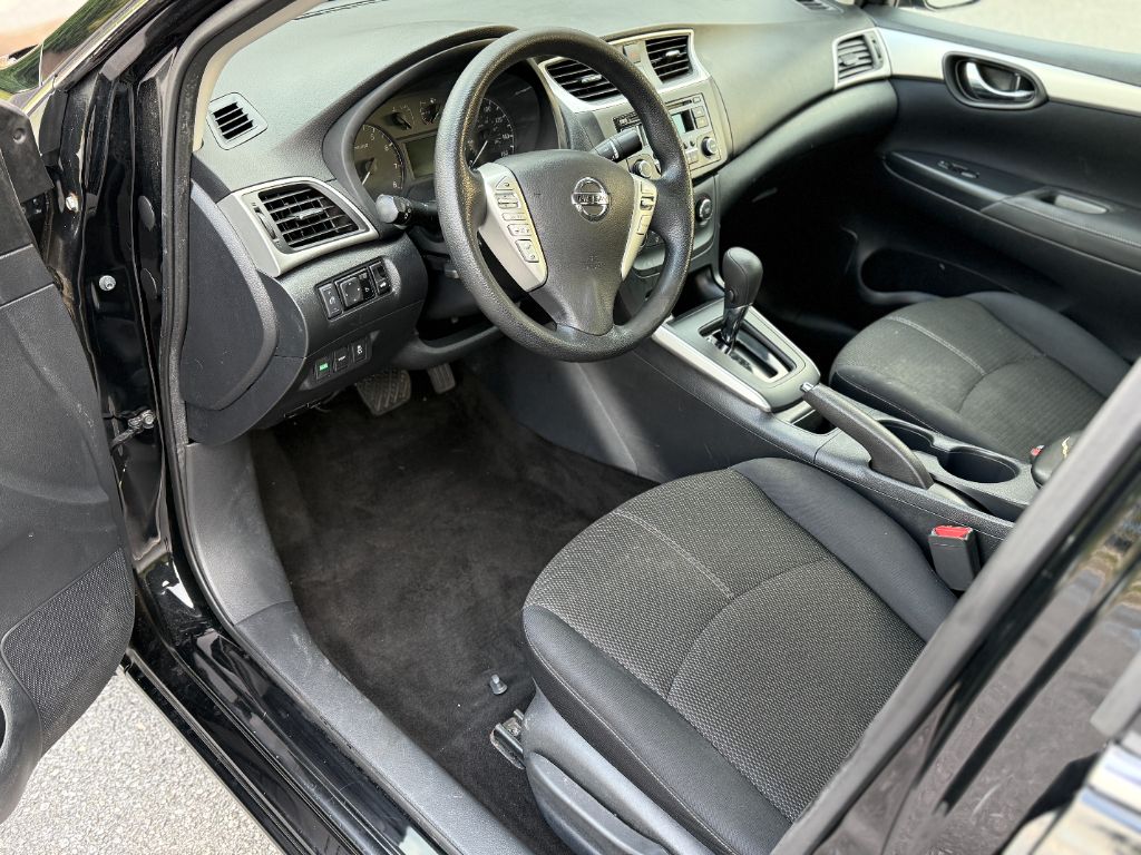 2016 Nissan Sentra - $8,499