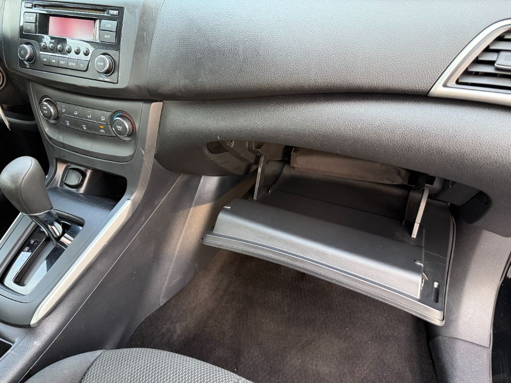 2016 Nissan Sentra - $8,499