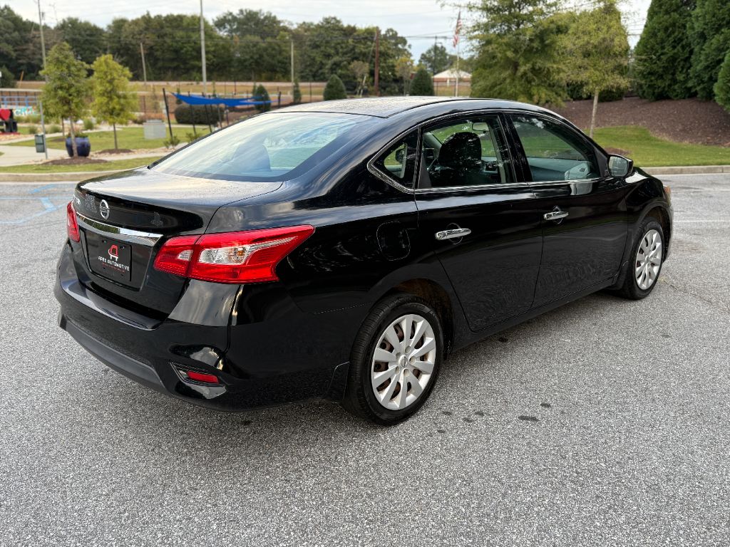 2016 Nissan Sentra - $8,499