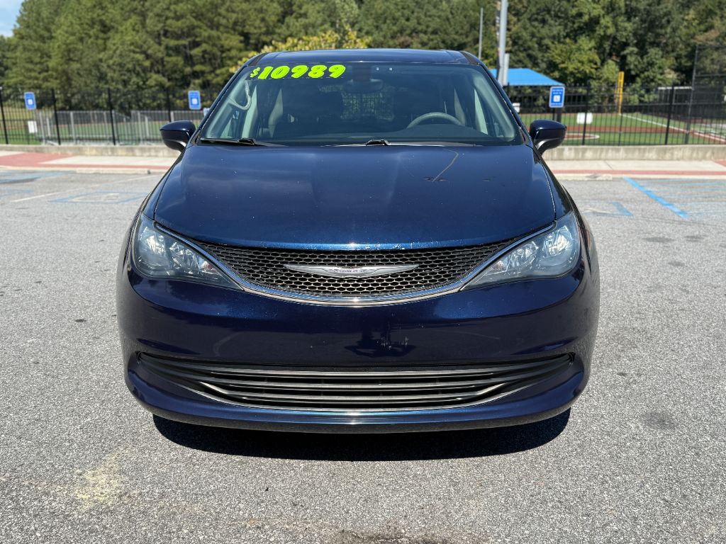 2017 Chrysler Pacifica - $10,989