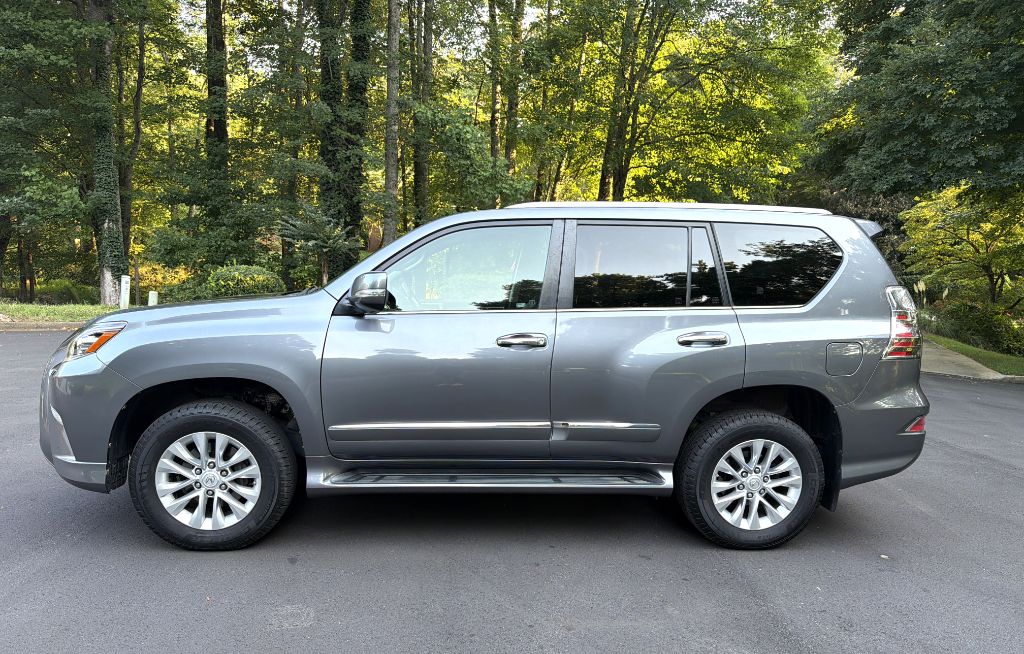 2018 Lexus GX - $30,900
