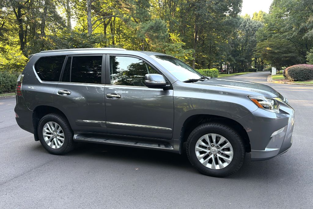 2018 Lexus GX - $30,900