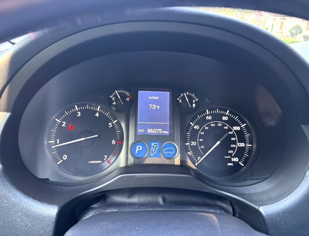 2018 Lexus GX - $30,900