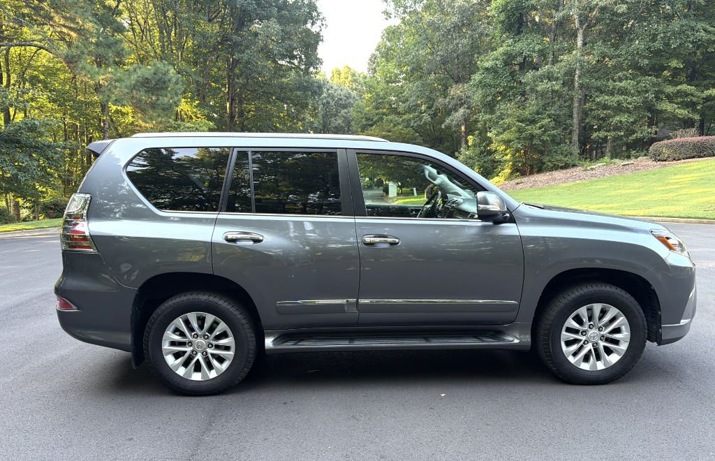 2018 Lexus GX - $30,900