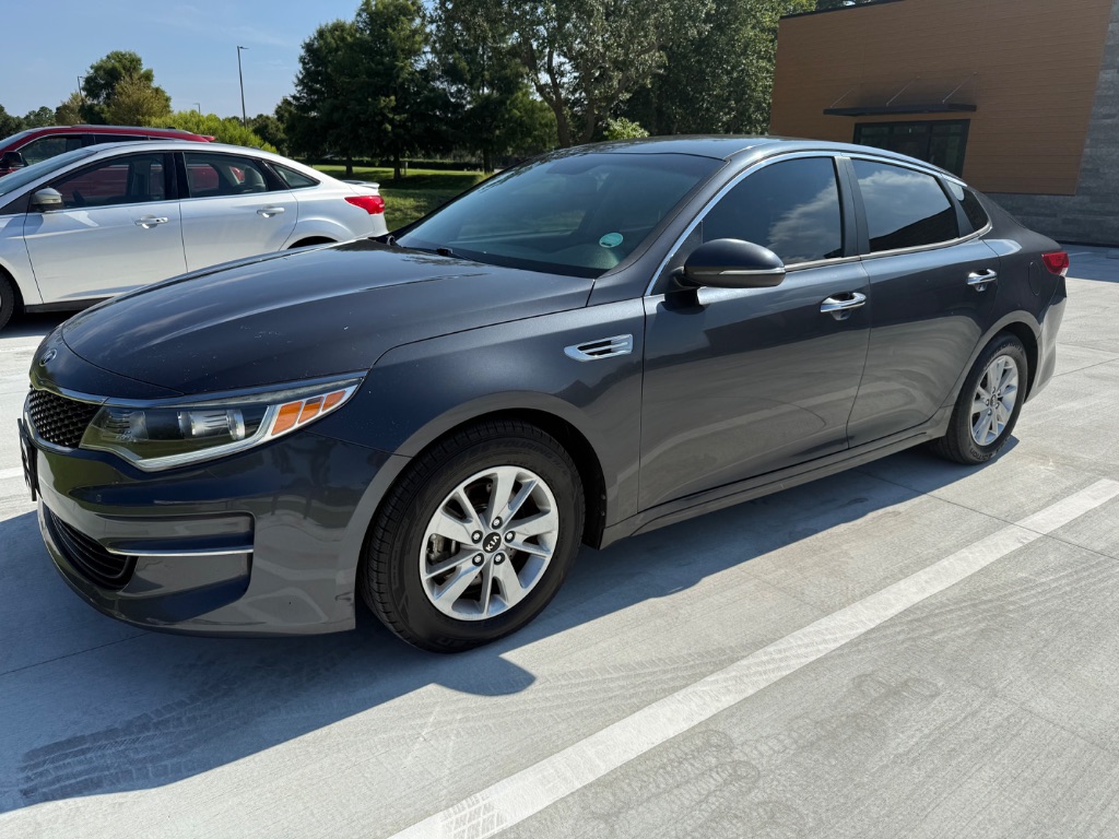 2018 Kia Optima - $10,500