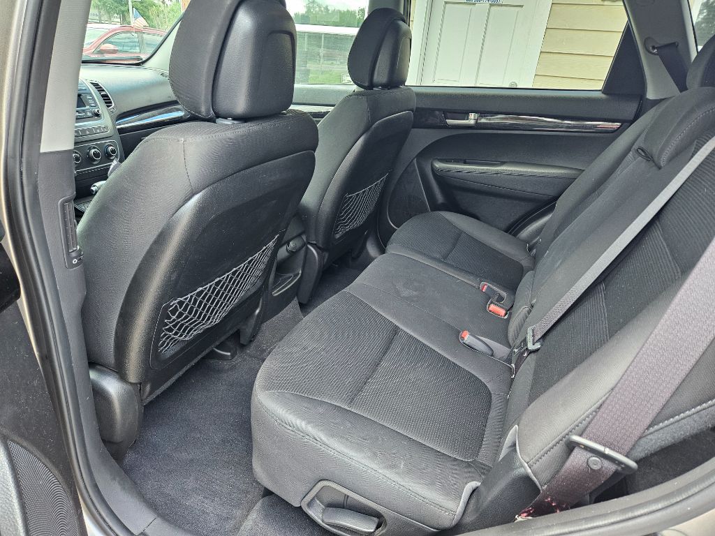 2015 Kia Sorento - $6,795