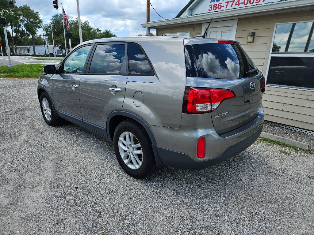2015 Kia Sorento - $6,795