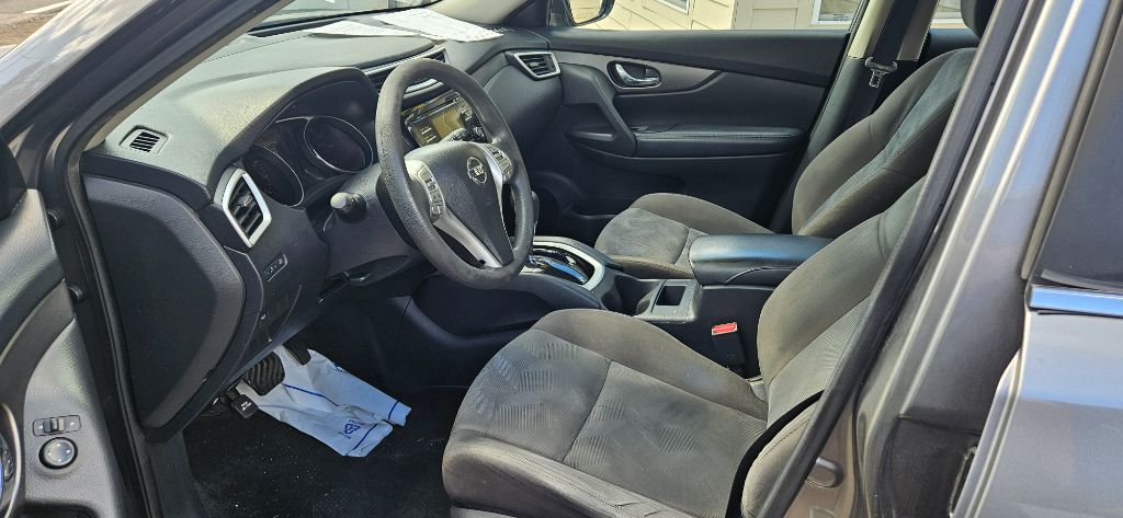 2016 Nissan Rogue - $3,795