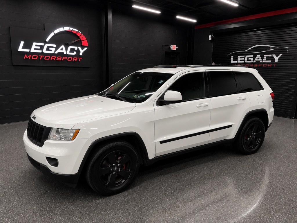 2012 Jeep Cherokee - $9,999