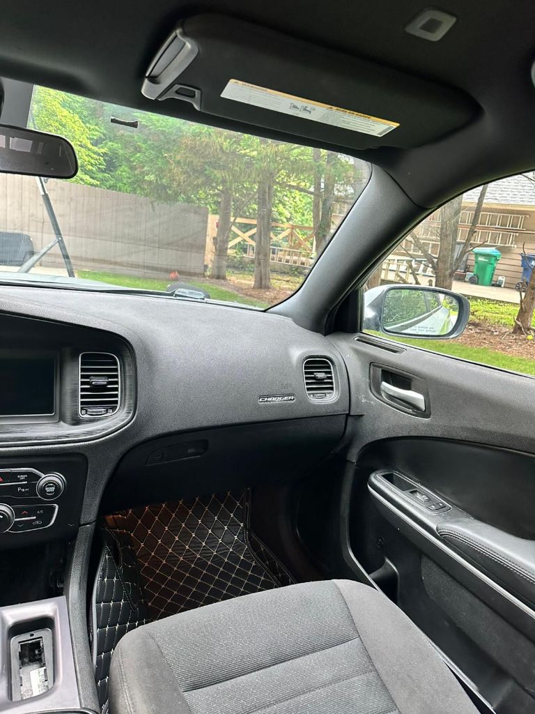 2020 Dodge Charger - $24,999